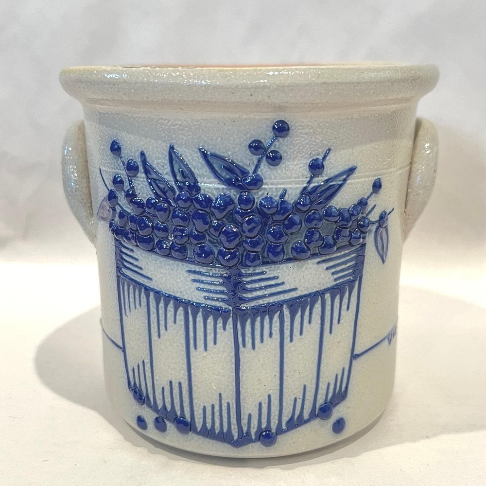 Salmon Falls Stoneware Crock Blueberry Basket 2001 Signed Don Hains Dover NH